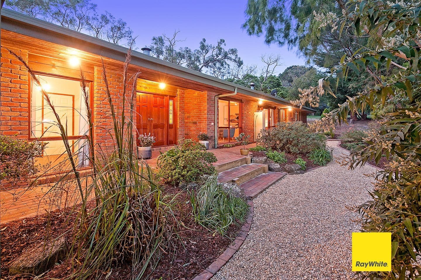 40 Aldershot Road, Langwarrin VIC 3910, Langwarrin - Thumbnail 2