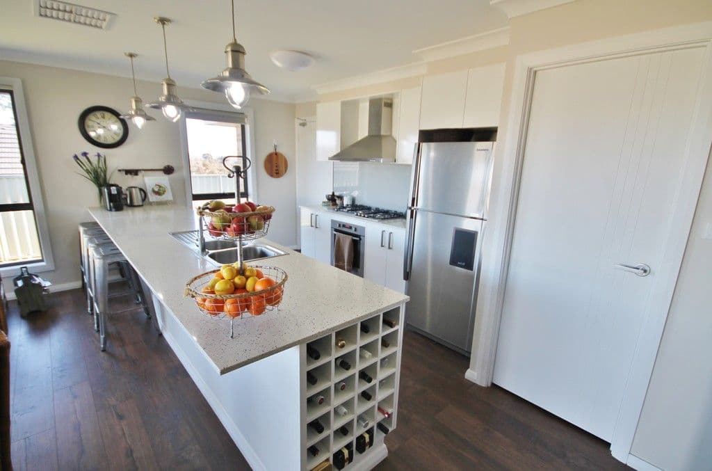 12 Henry Place, Young NSW 2594, Young - Thumbnail 6