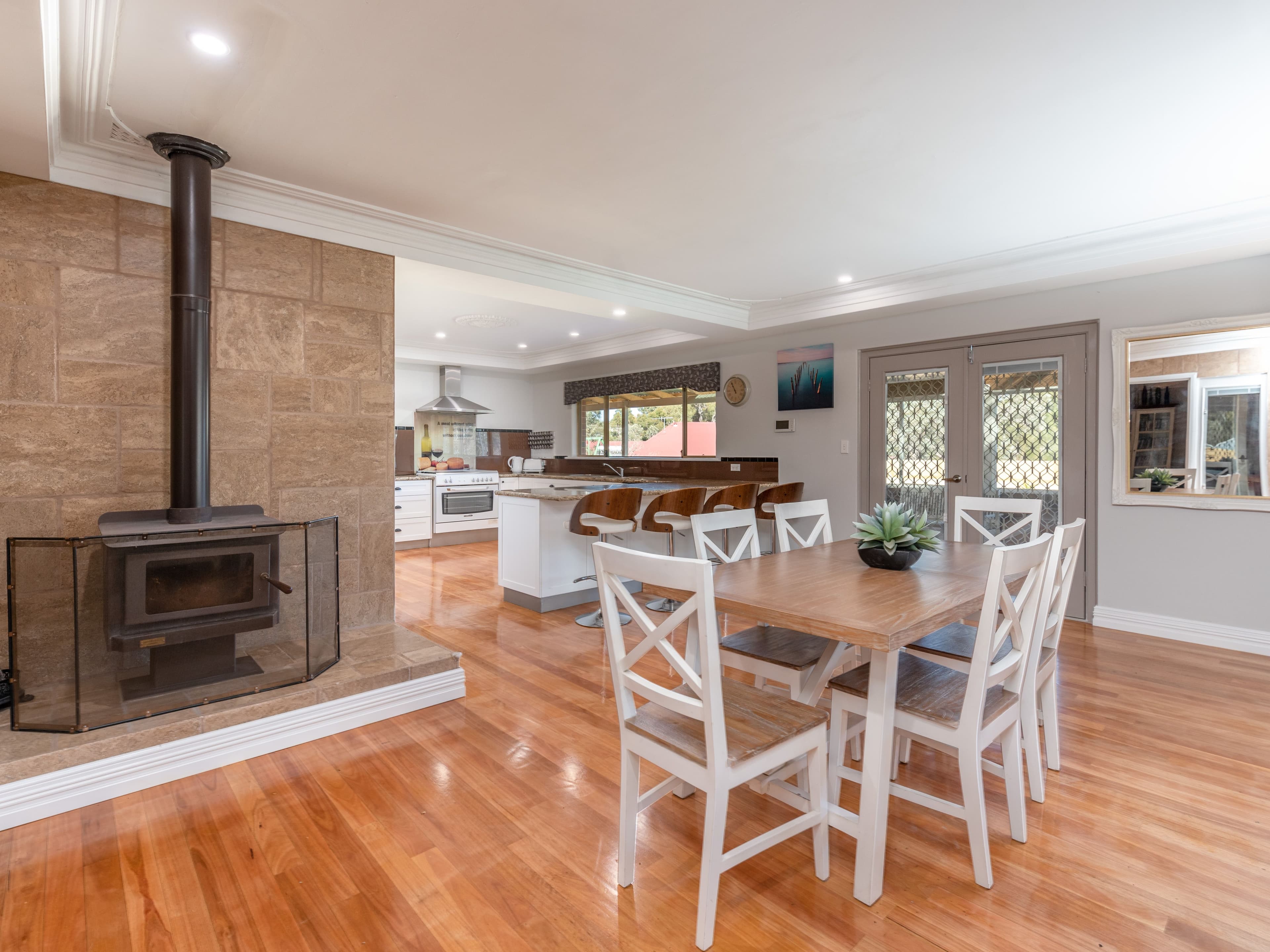 194 Badgerup Road, GNANGARA WA 6077, Gnangara - Thumbnail 6