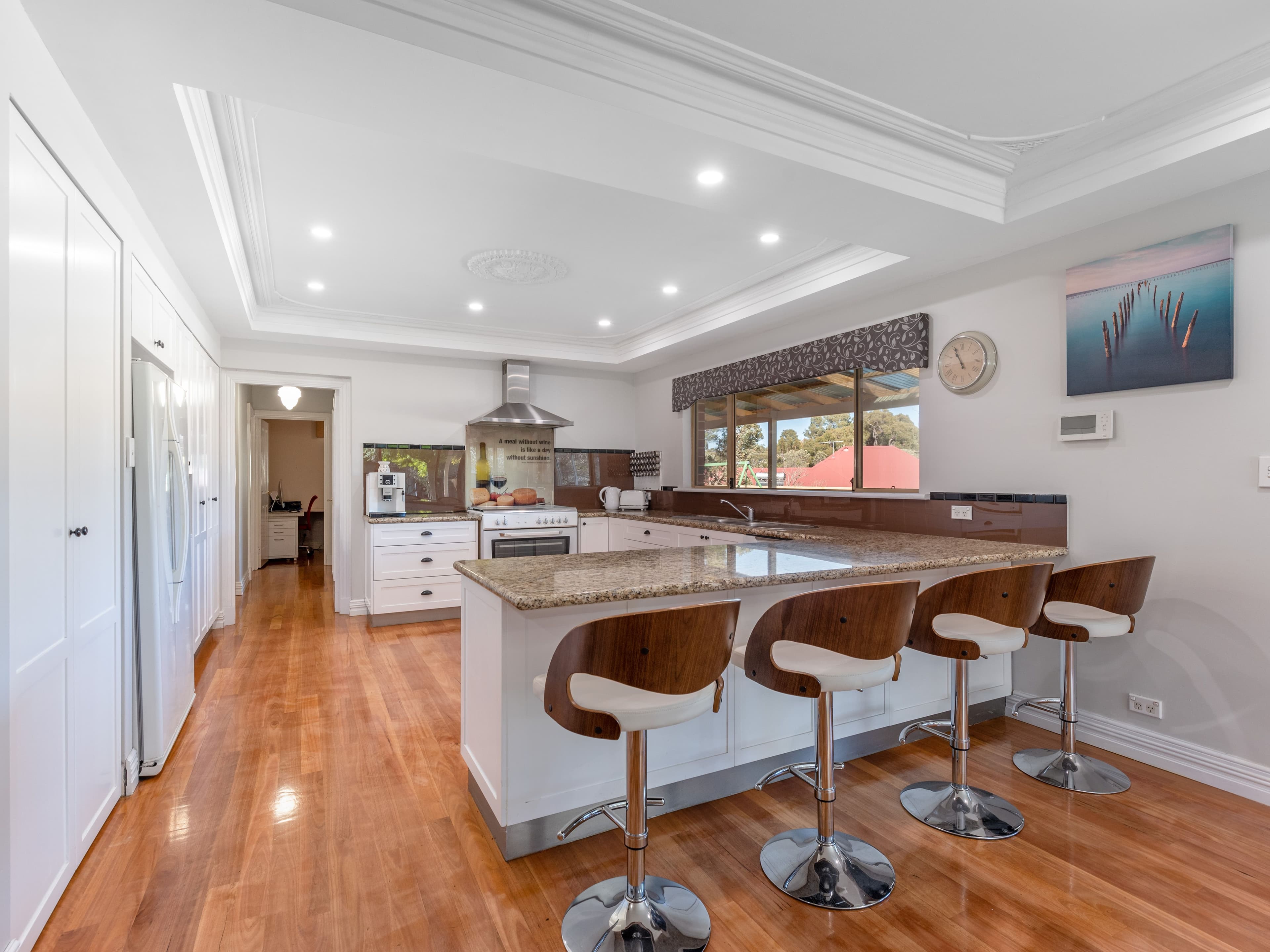194 Badgerup Road, GNANGARA WA 6077, Gnangara - Thumbnail 7