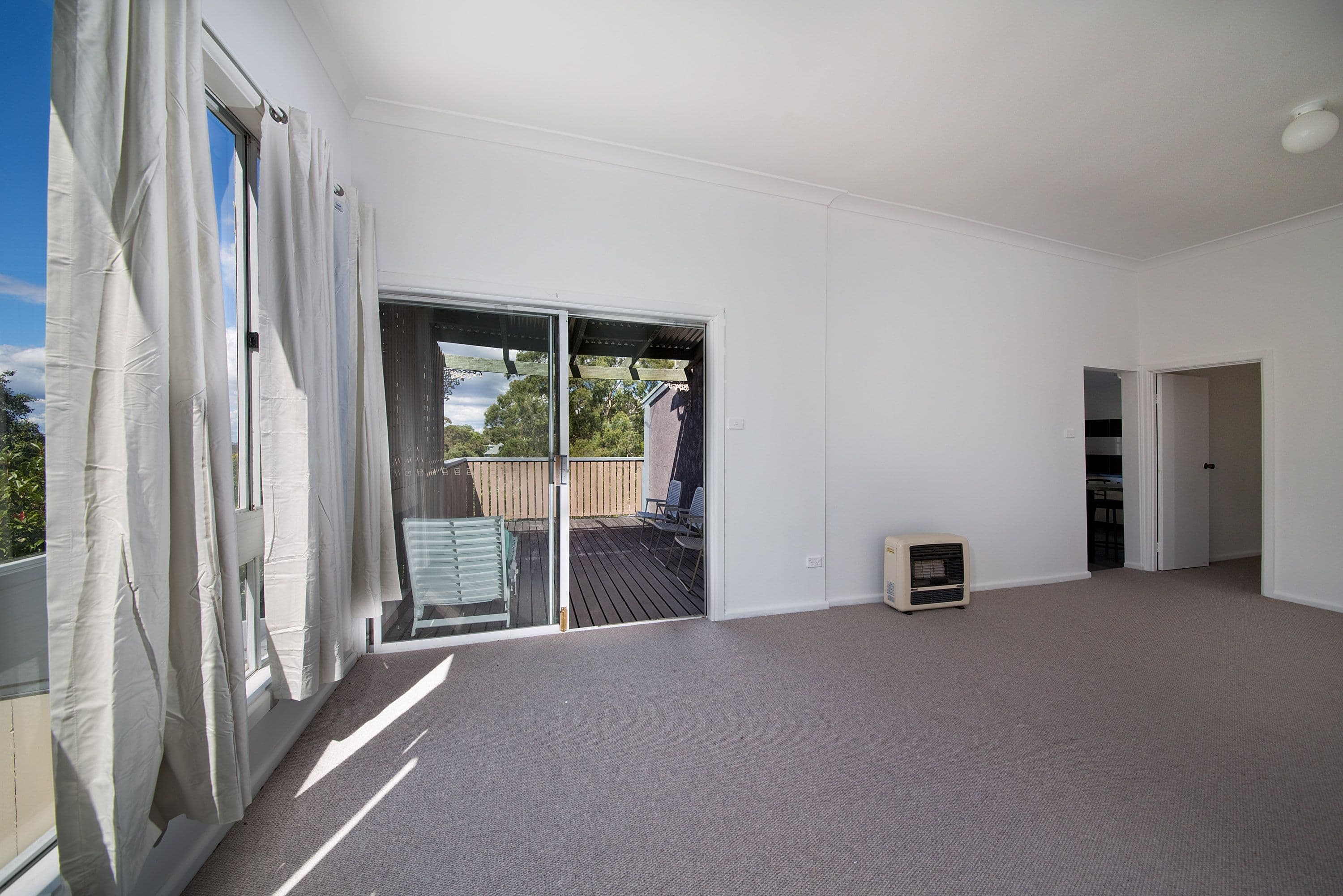 298 Great Western Highway, Blackheath - Thumbnail 2