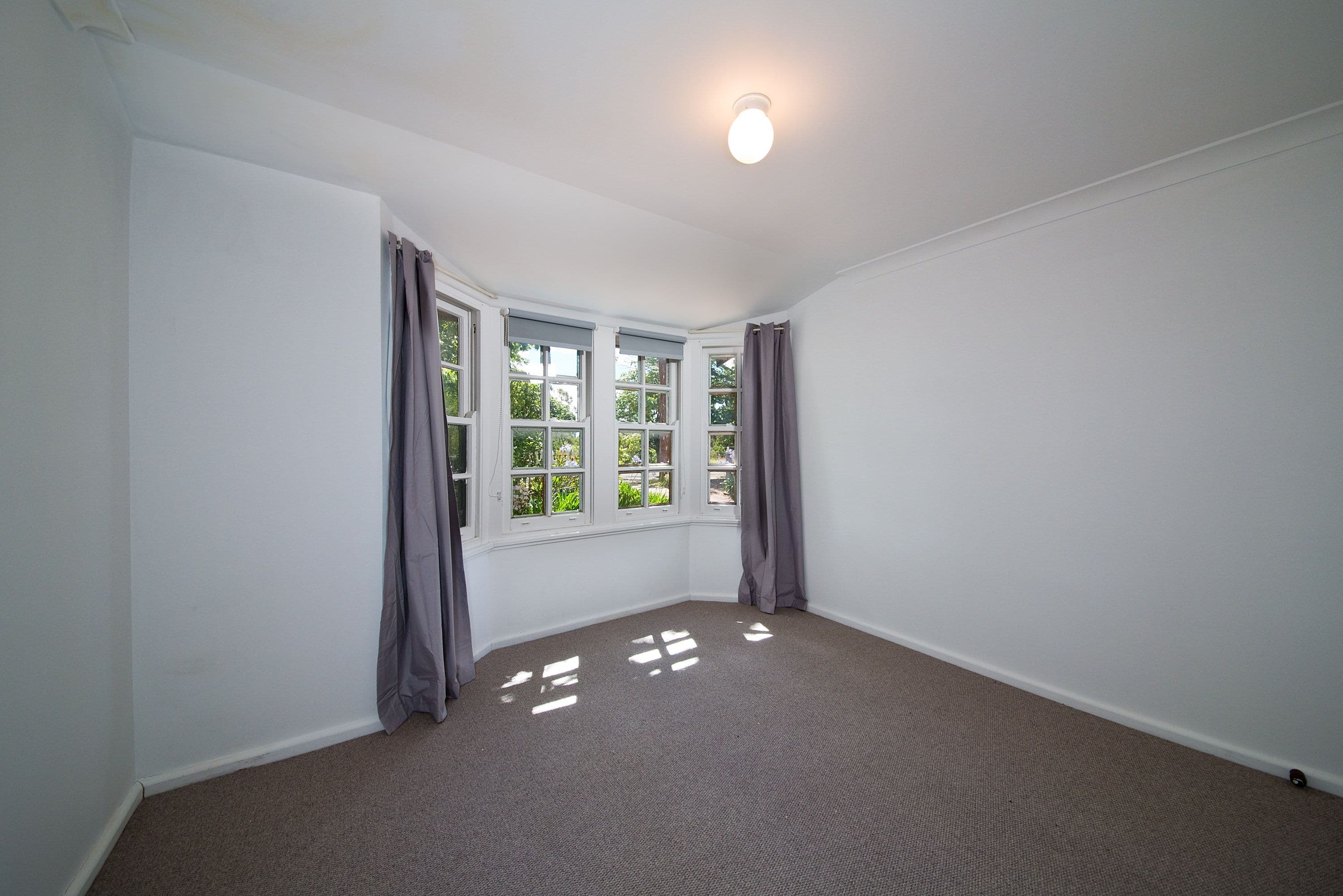 298 Great Western Highway, Blackheath - Thumbnail 4