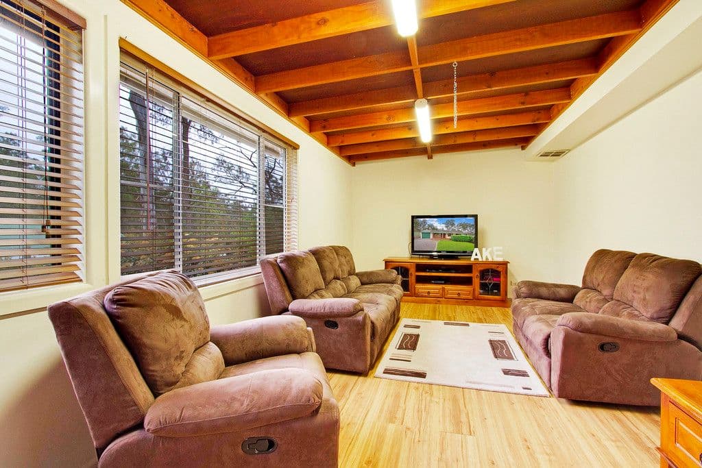 11 Boomerang Drive, Glossodia - Thumbnail 3