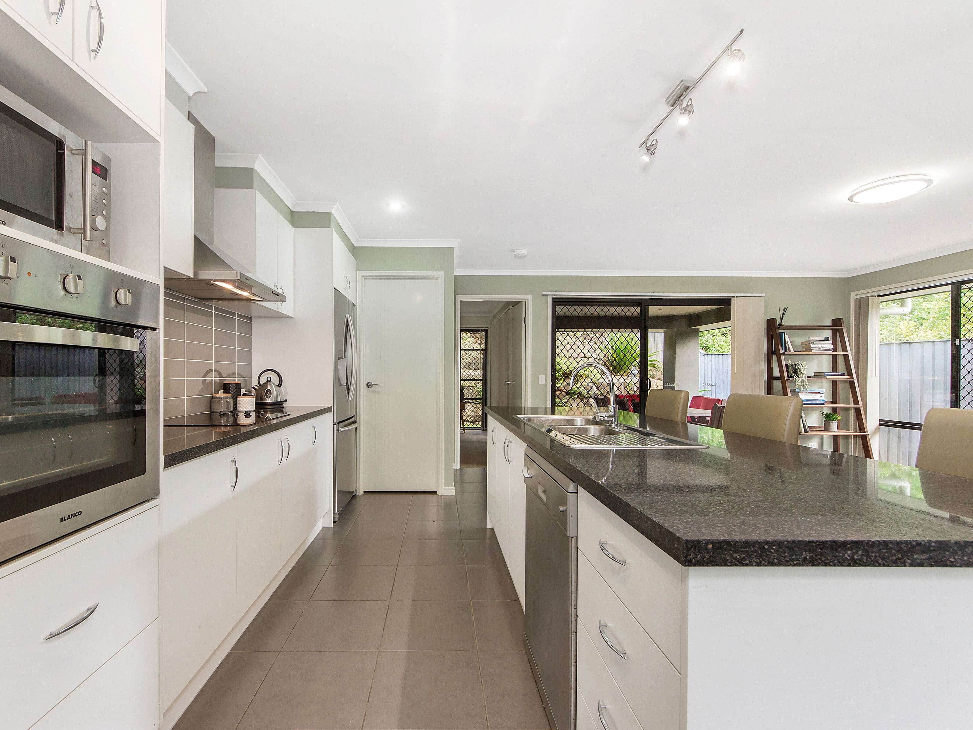305/100 Western Beach Road, Geelong, Geelong - Thumbnail 5