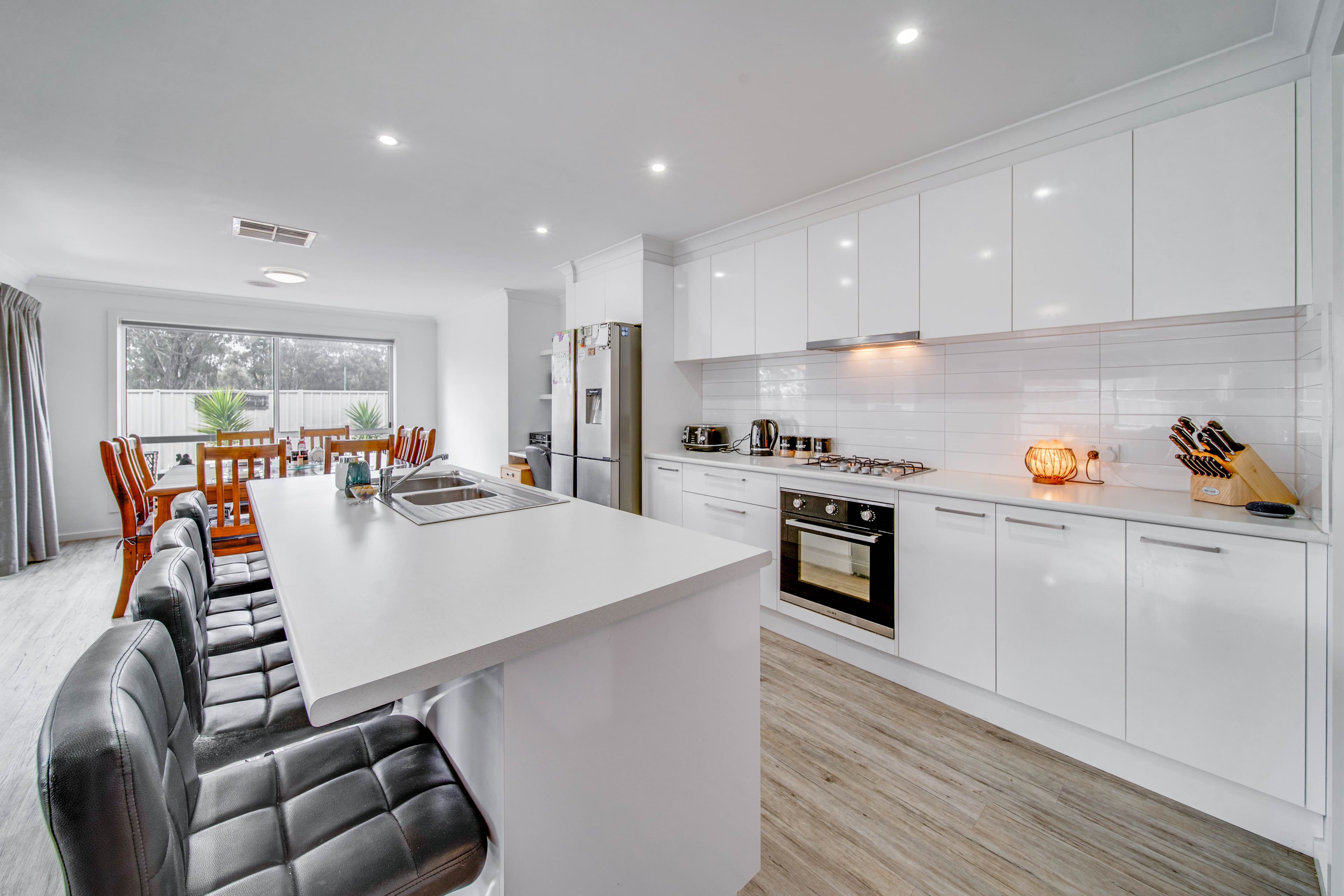 21 Heinz Street, White Hills VIC 3550, White Hills - Thumbnail 2