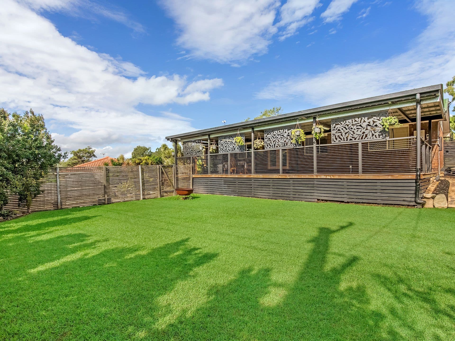 33 Shields Street, Mount Warren Park QLD 4207, Mount Warren Park - Thumbnail 3