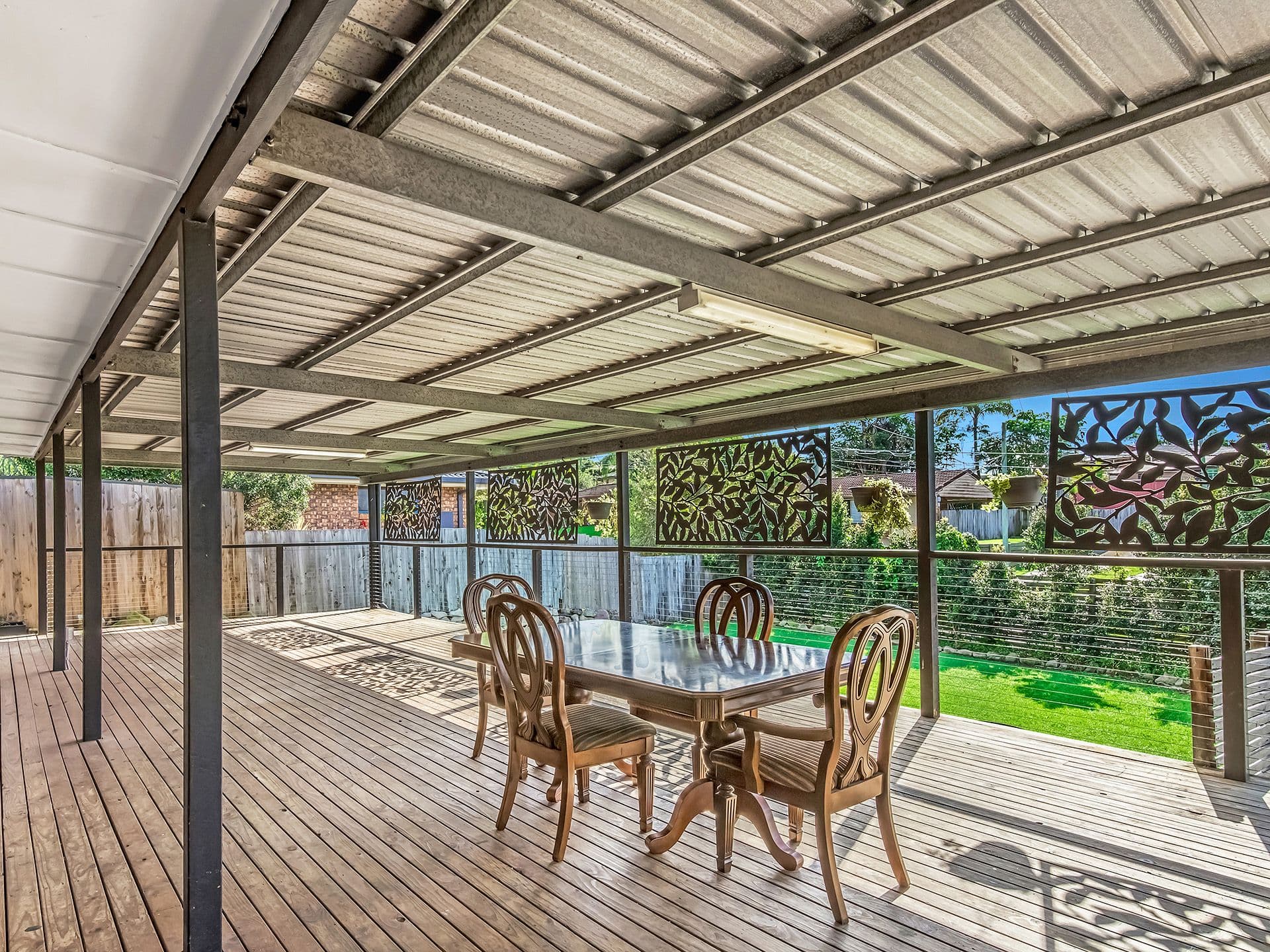 33 Shields Street, Mount Warren Park QLD 4207, Mount Warren Park - Thumbnail 4