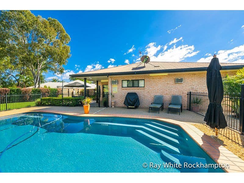 21 Warner Avenue, NORMAN GARDENS QLD 4701, Norman Gardens - Thumbnail 2