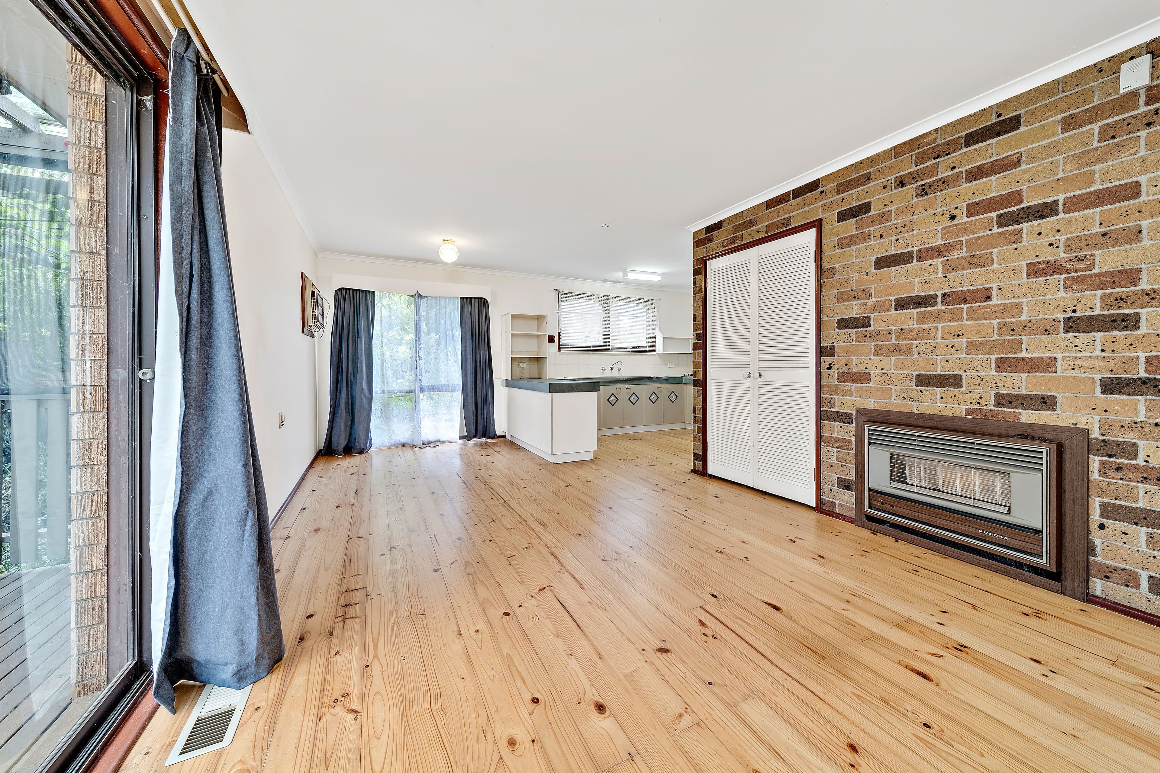 18 McDougall Street, Charnwood ACT 2615, Charnwood - Thumbnail 3