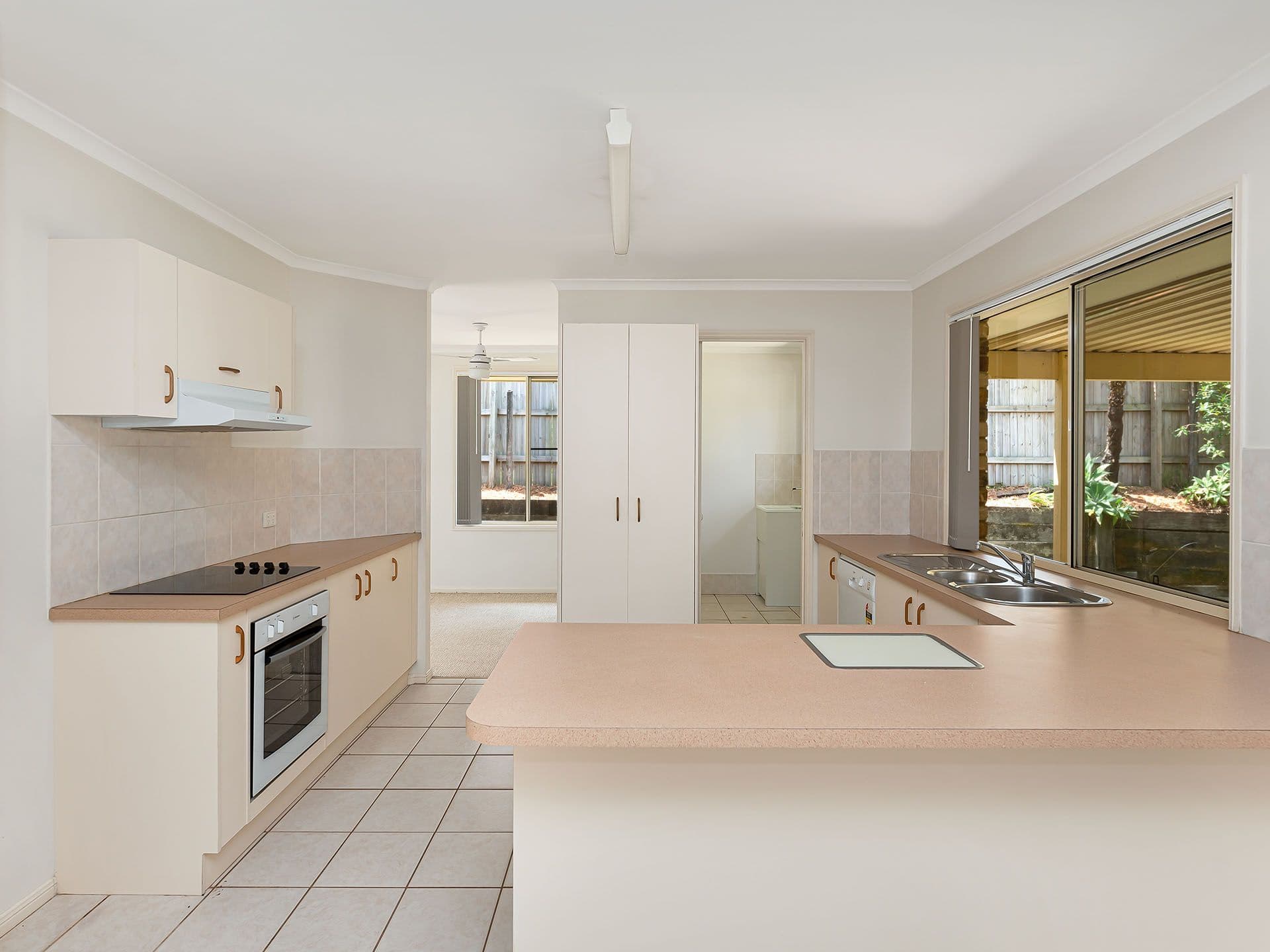 15 Hamilton Street, Albion Park, Albion Park - Thumbnail 2