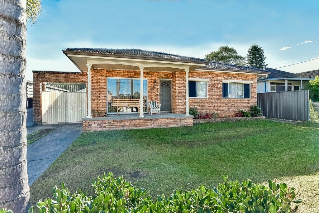 42 Fawcett Street, Glenfield - Image 1