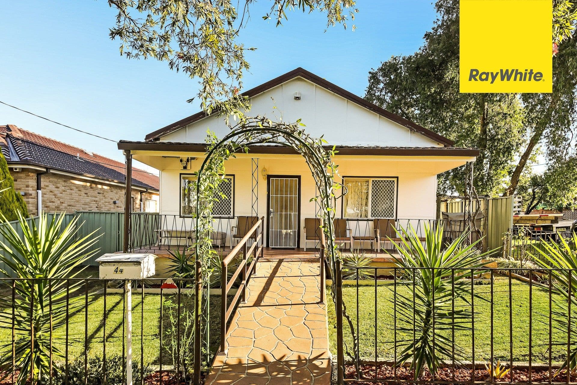 19 Alma Road, Fullarton SA 5063, Fullarton - Thumbnail 2