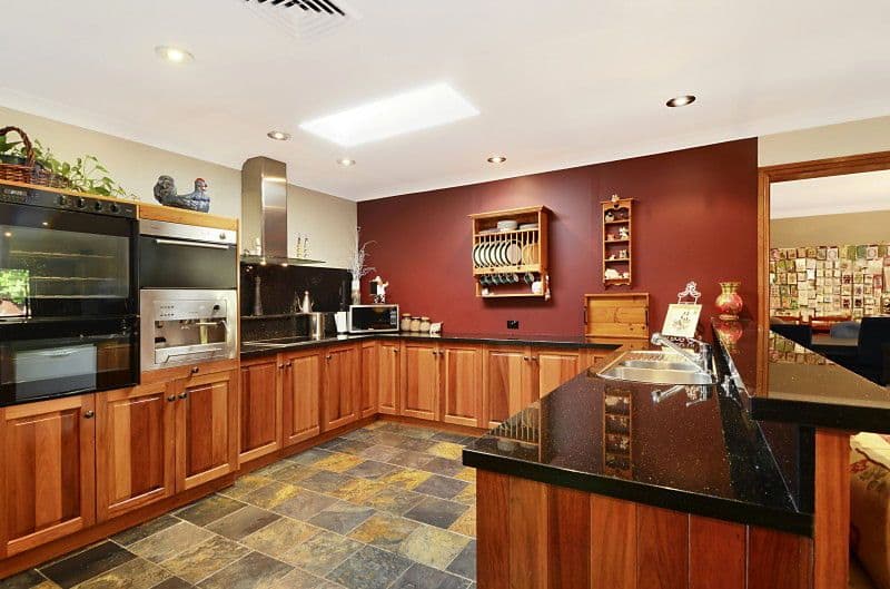 3 Armstrong Place, CASTLE HILL NSW 2154, Castle Hill - Thumbnail 2