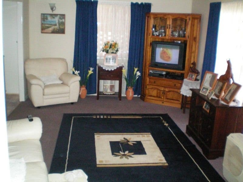 4 Richards Street, SVENSSON HEIGHTS QLD 4670, Svensson Heights - Thumbnail 5