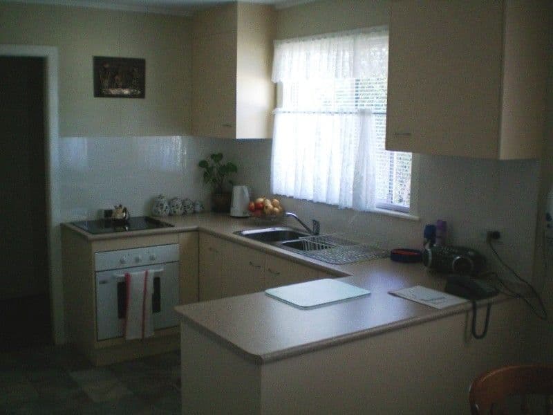 4 Richards Street, SVENSSON HEIGHTS QLD 4670, Svensson Heights - Thumbnail 7