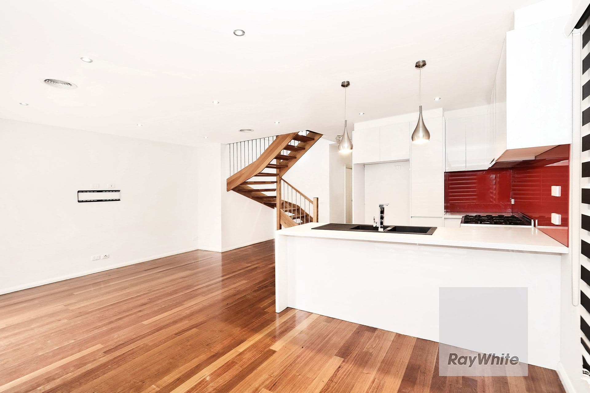 26a Pinnaroo Circuit, Meadow Heights VIC 3048, Meadow Heights - Thumbnail 5