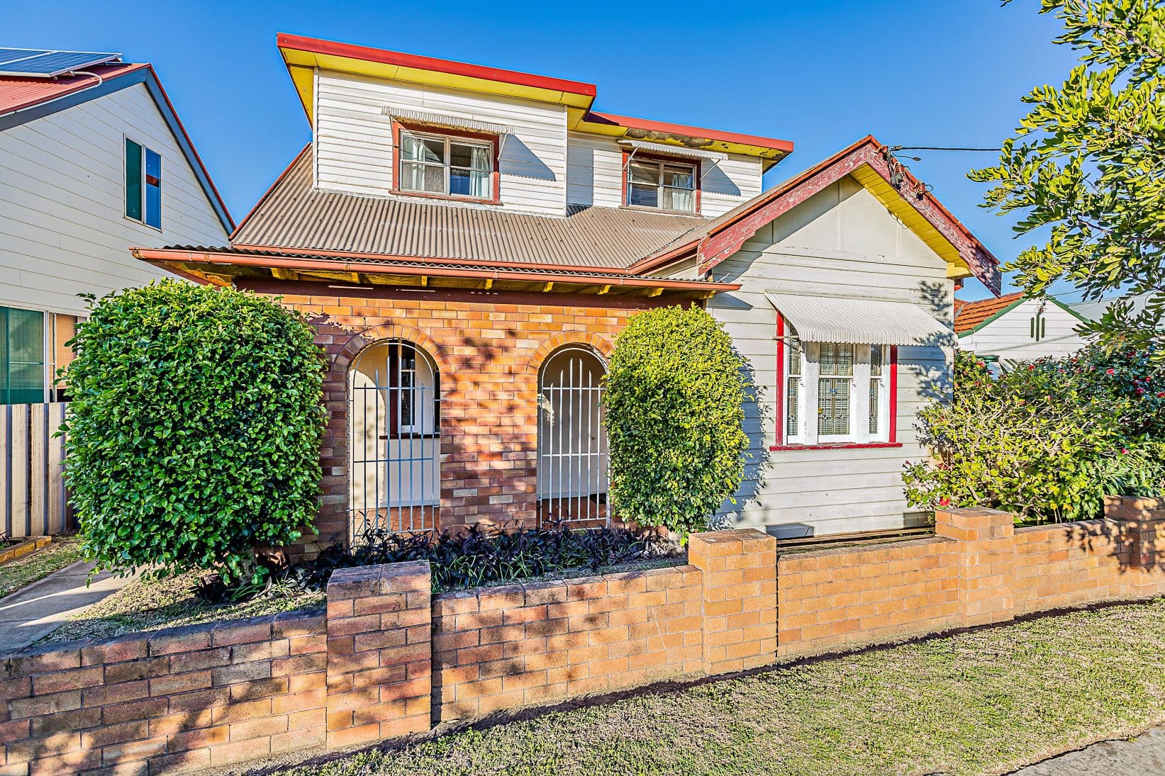 74 Fullerton Street, Stockton - Thumbnail 2