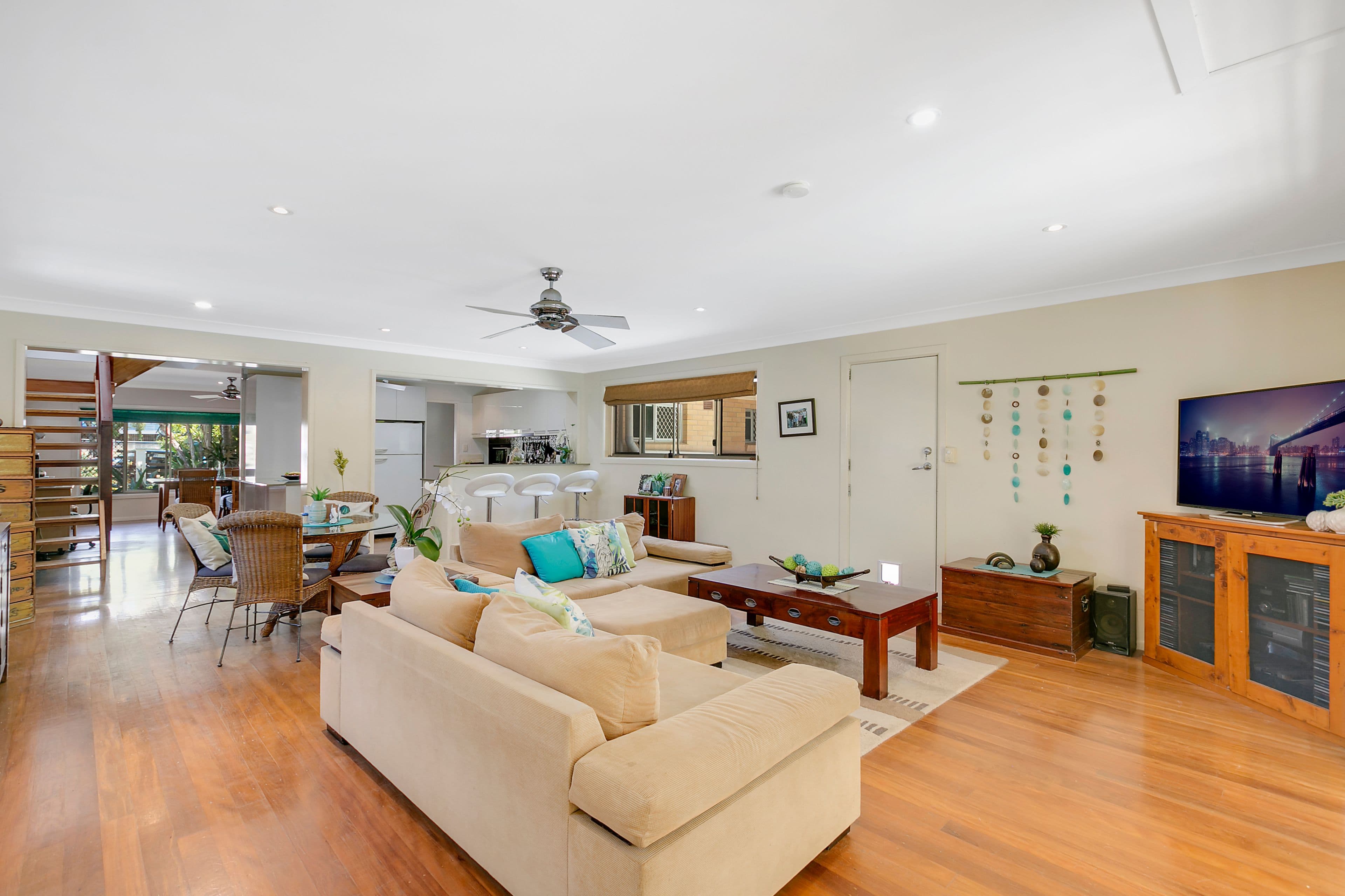 45 Gordon Street, Labrador QLD 4215, Labrador - Thumbnail 5