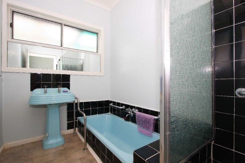 13 Keats Avenue, KINGSBURY VIC 3083, Kingsbury - Thumbnail 7