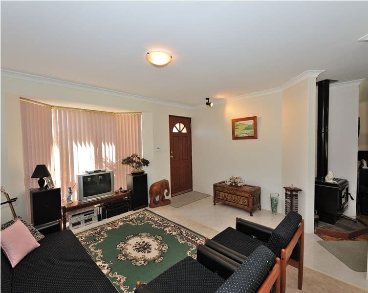 37 Pentecost Avenue, BEECHBORO WA 6063, Beechboro - Thumbnail 2