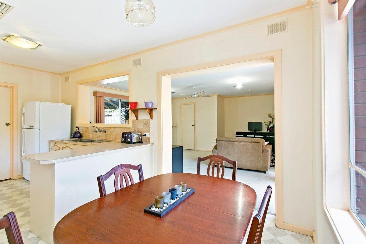 9 Addington Avenue, SURREY DOWNS SA 5126, Surrey Downs - Thumbnail 4