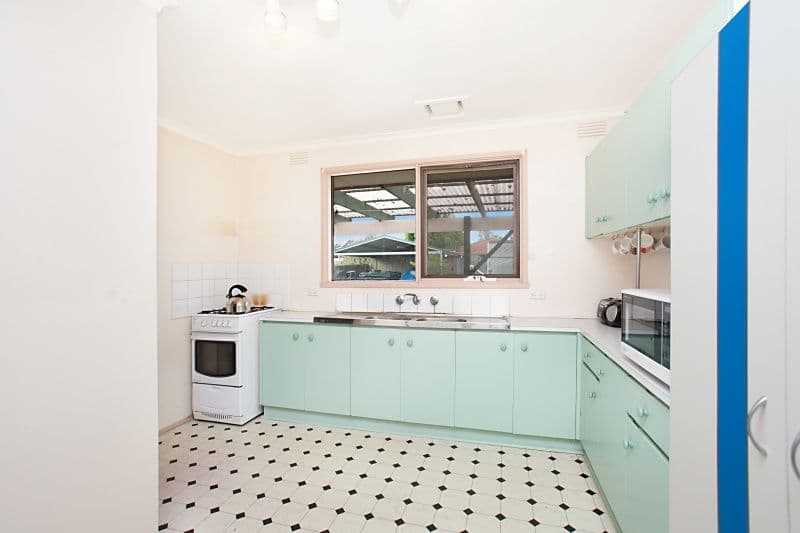 38 Renwick Road, FERNTREE GULLY VIC 3156, Ferntree Gully - Thumbnail 4