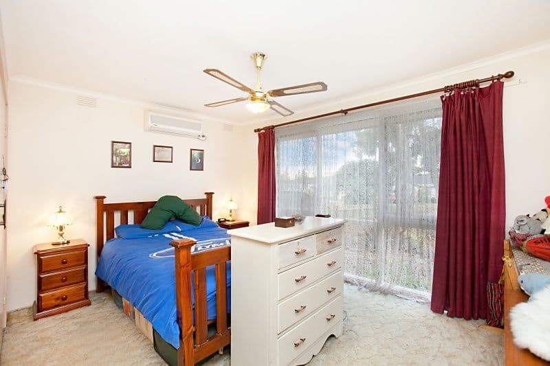 38 Renwick Road, FERNTREE GULLY VIC 3156, Ferntree Gully - Thumbnail 5