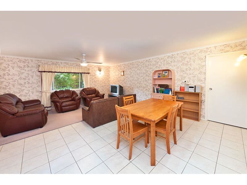 82 Fernside Avenue, Briar Hill, Briar Hill - Thumbnail 6