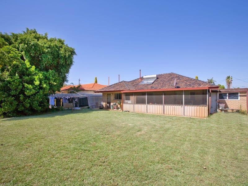 11 Hardwick Street, Morley WA 6062, Morley - Thumbnail 3