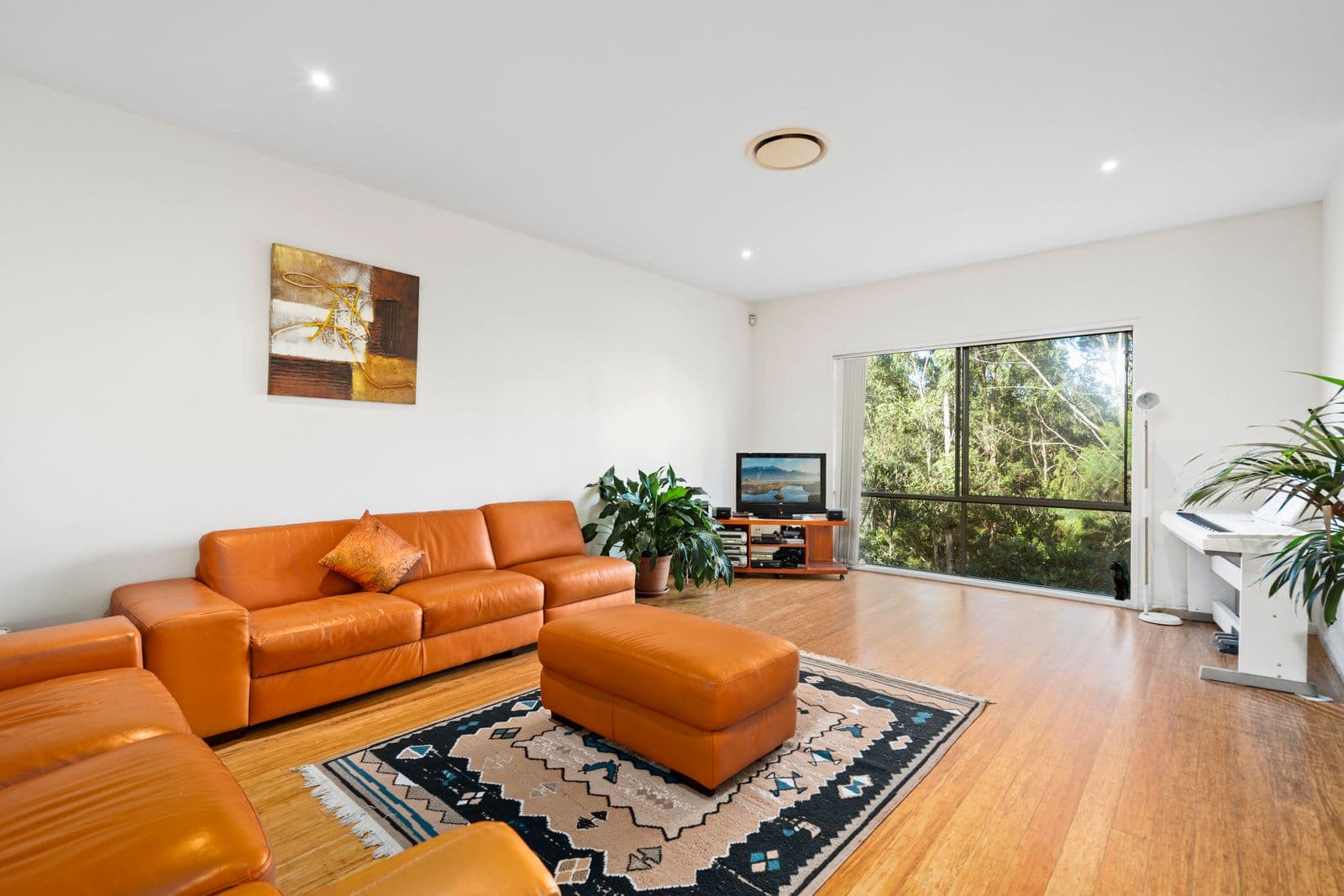 9 Grampian Court, Reedy Creek QLD 4227, Reedy Creek - Thumbnail 3