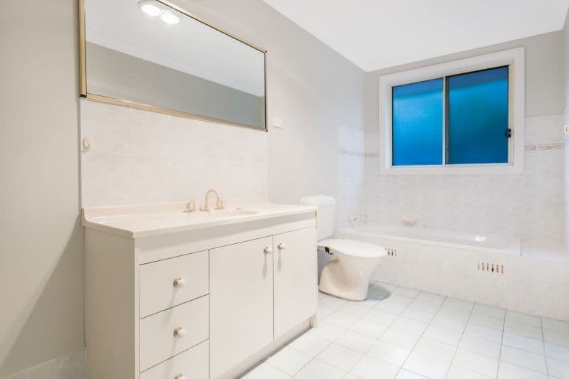 16 Hickory Place, Dural NSW 2158, Dural - Thumbnail 5