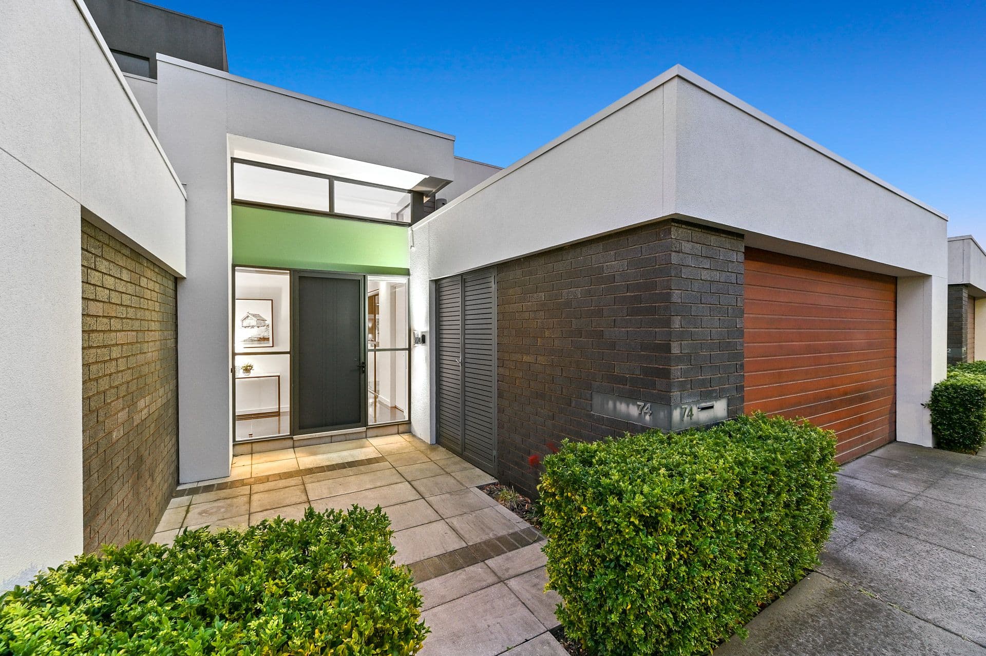74 Waverley Park Drive, Mulgrave VIC 3170, Mulgrave - Thumbnail 2