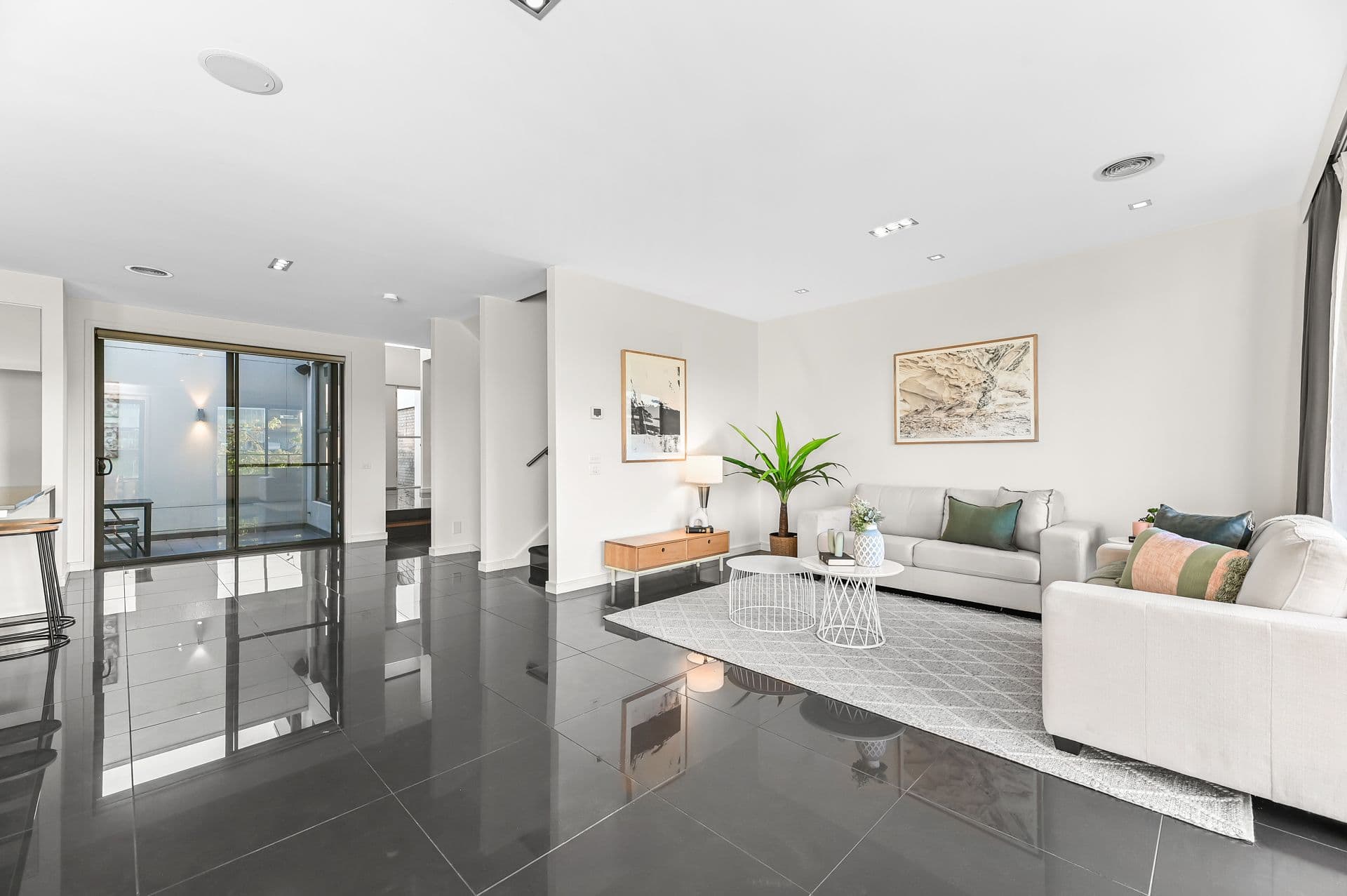 74 Waverley Park Drive, Mulgrave VIC 3170, Mulgrave - Thumbnail 4