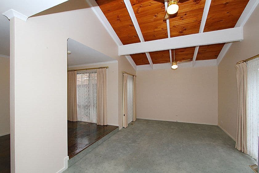 1 Laver Court, MILL PARK VIC 3082, Mill Park - Thumbnail 6
