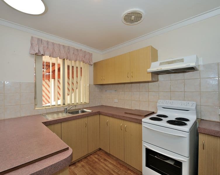 22 Georgette Way, ROCKINGHAM WA 6168, Rockingham - Thumbnail 4