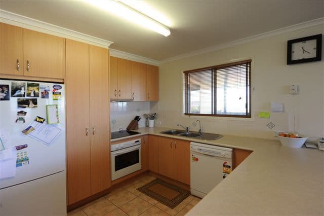 5 Elizabeth Kenny Court, HARRISTOWN QLD 4350, Harristown - Thumbnail 3