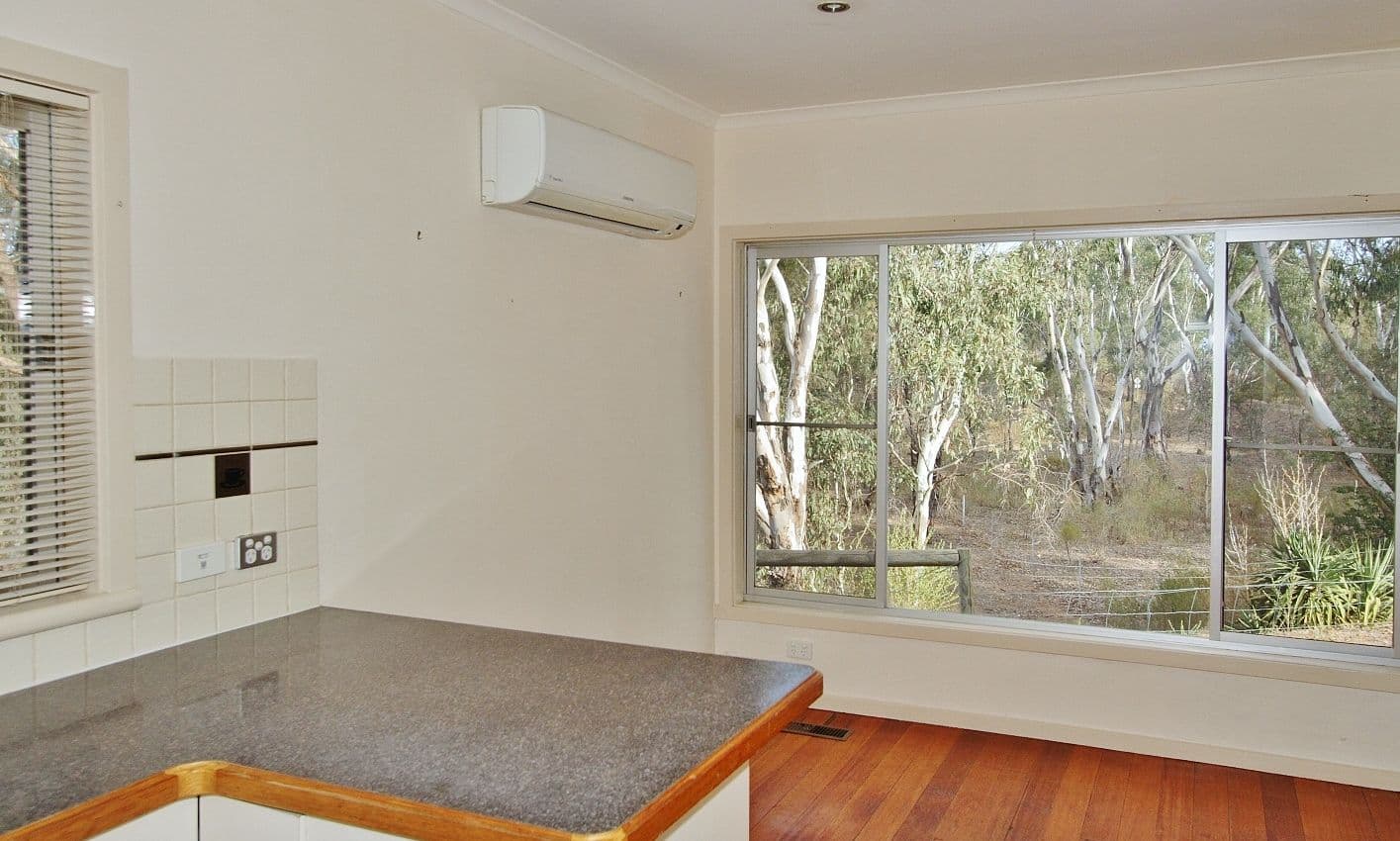 7 Palm Court, Heathcote VIC 3523, Heathcote - Thumbnail 3
