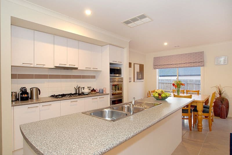 6 Orchid Close, FERNTREE GULLY VIC 3156, Ferntree Gully - Thumbnail 3