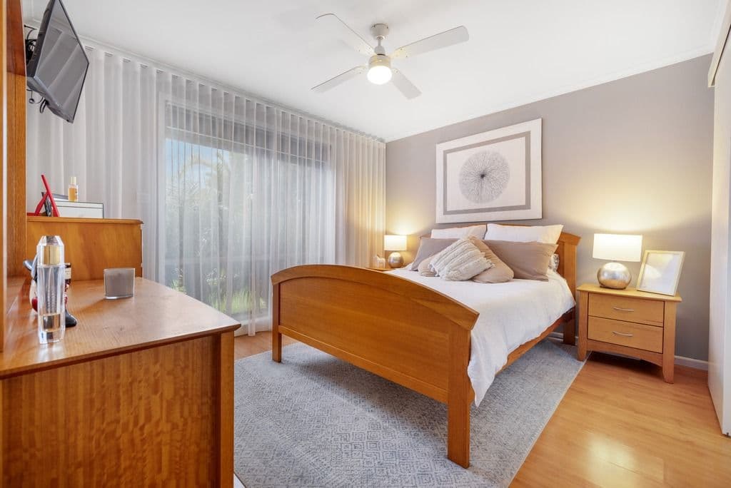 58 Hotham Crescent, Hoppers Crossing VIC 3029, Hoppers Crossing - Thumbnail 2