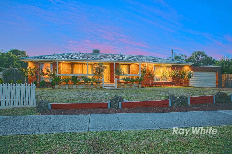 27 Malmsbury Crescent, Rowville VIC 3178, Rowville - Image 1