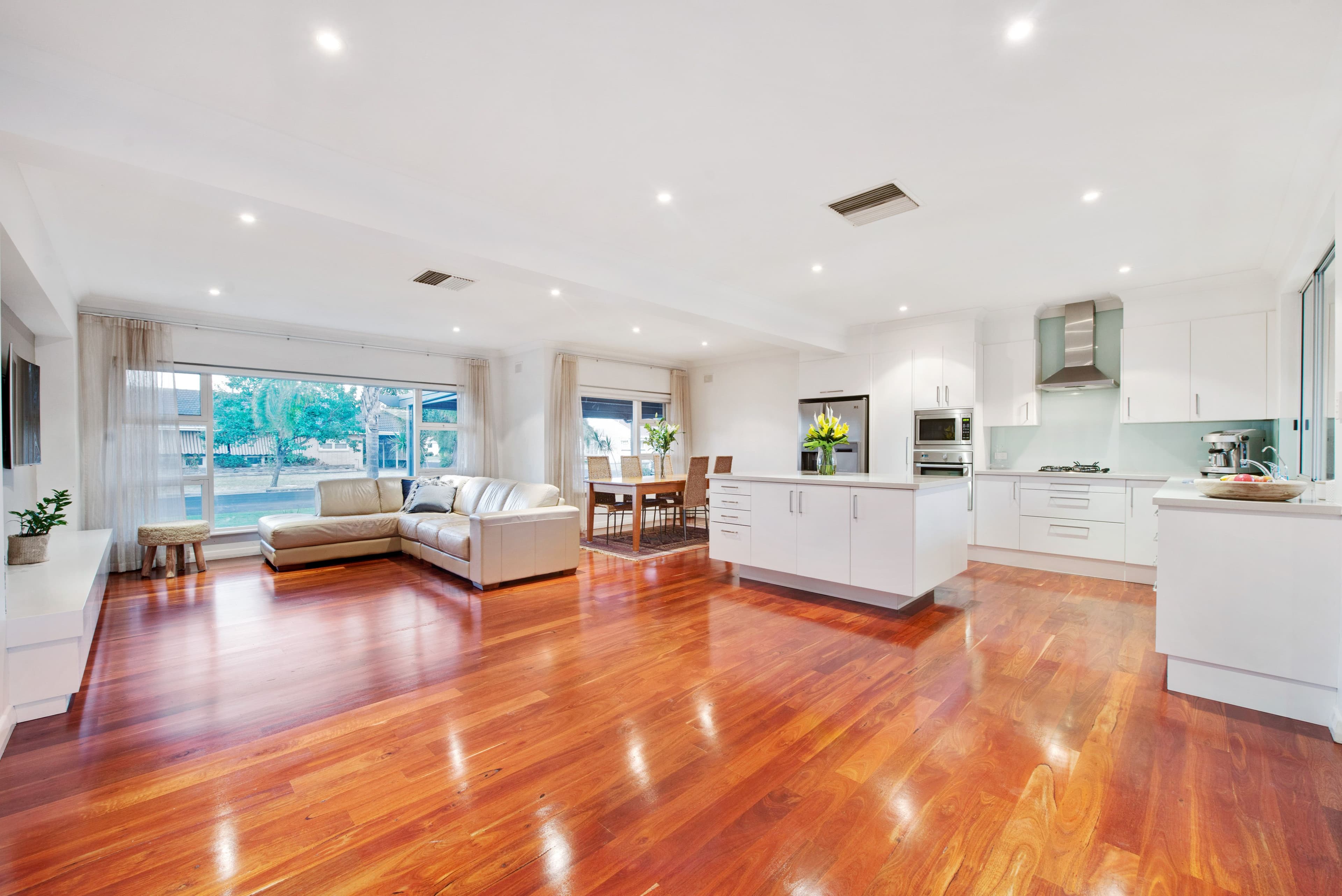 4 Allendale Avenue, Novar Gardens SA 5040, Novar Gardens - Thumbnail 3