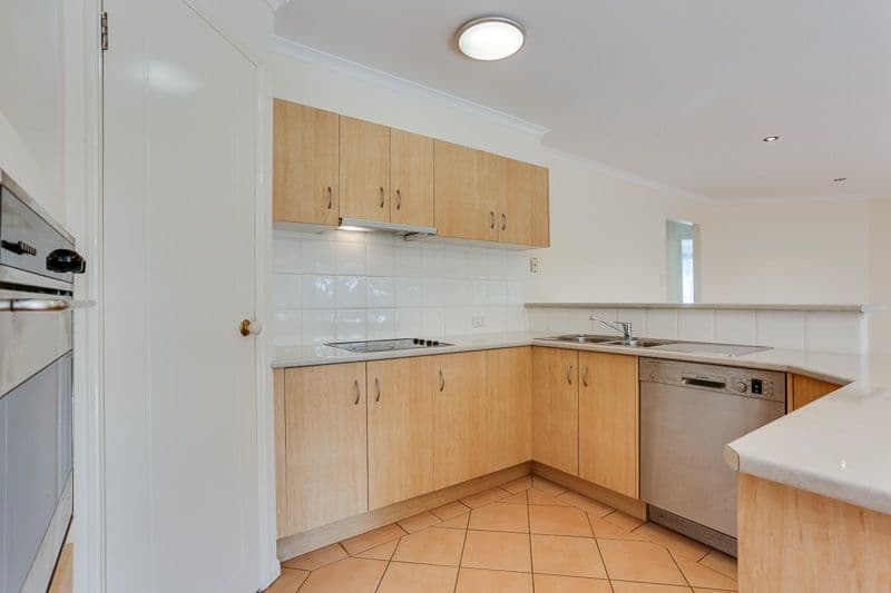 14 Deakin Place, Forest Lake QLD 4078, Forest Lake - Thumbnail 5