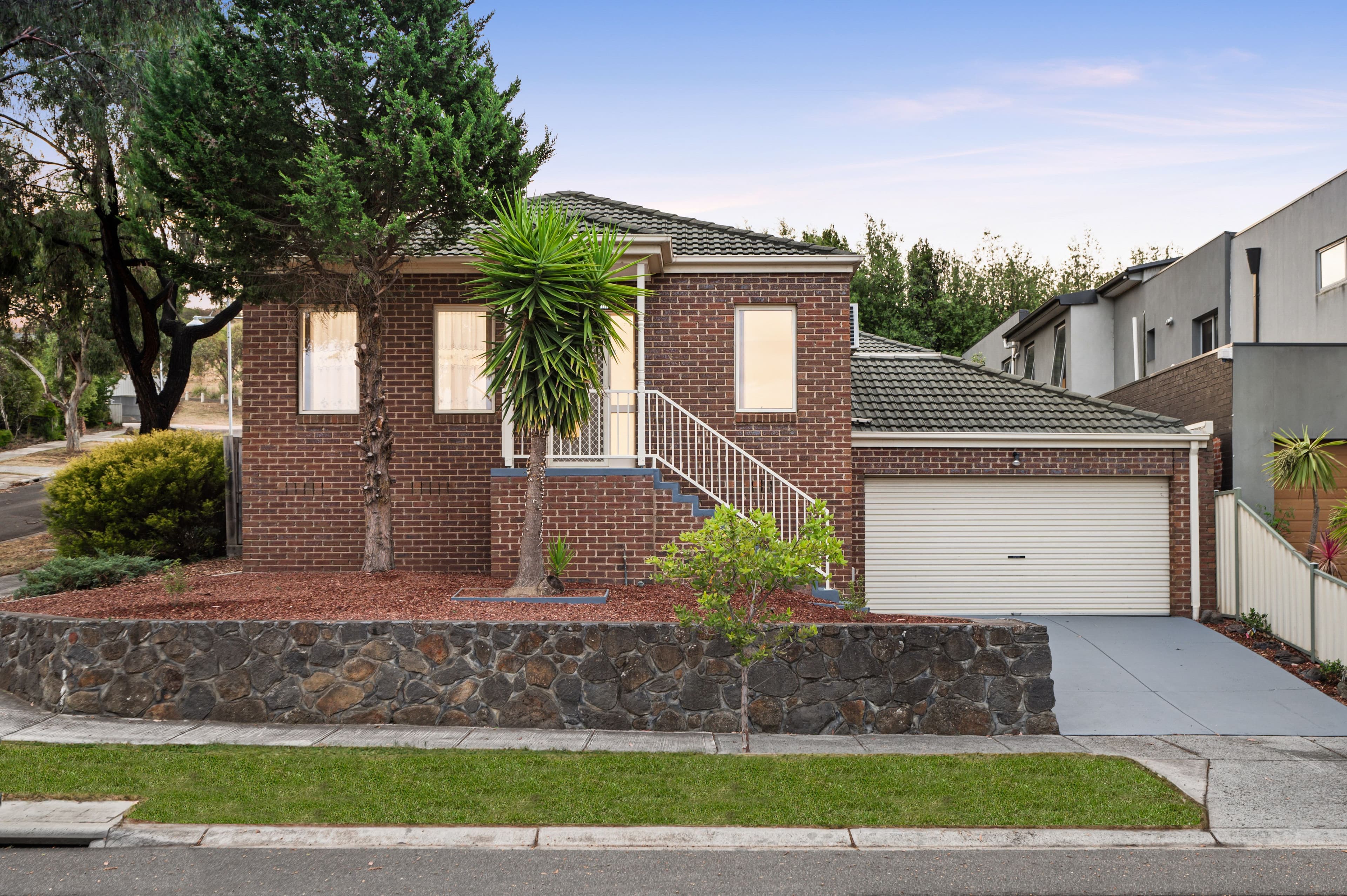 17 Alain Avenue, South Morang VIC 3752, South Morang - Image 1