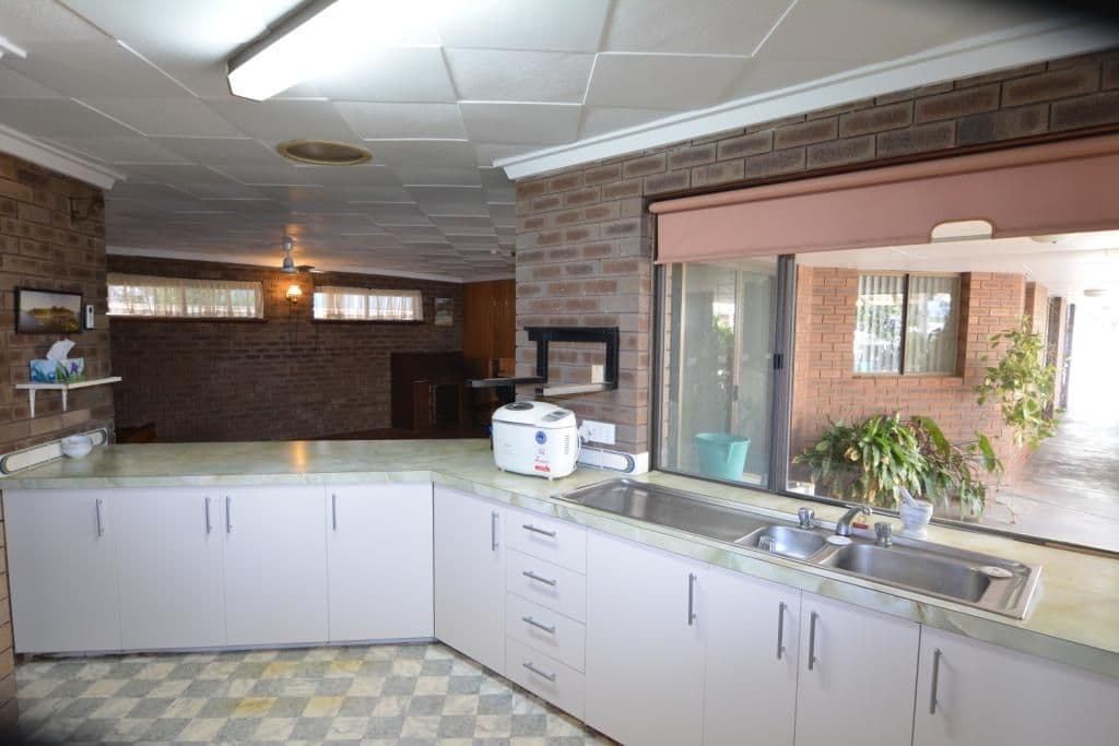 16 Gooch Street, Carnarvon WA 6701, Carnarvon - Thumbnail 3