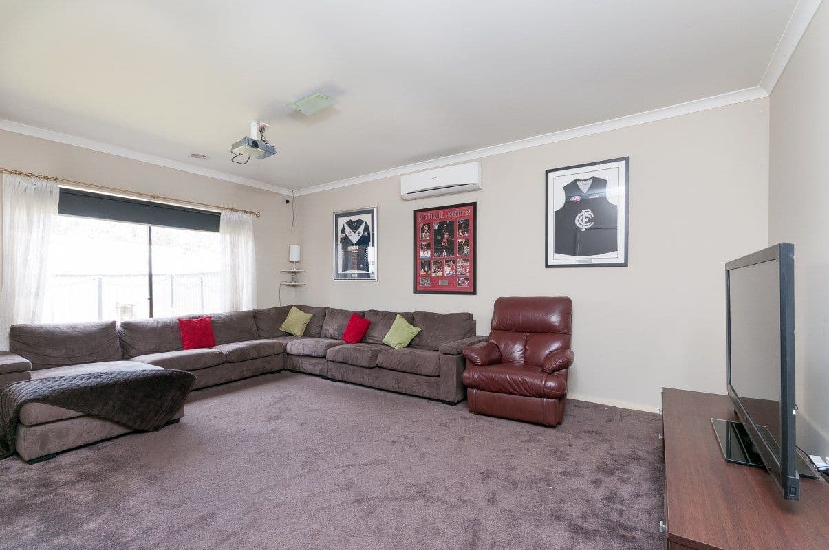 34 Middlesborough Drive, CRAIGIEBURN VIC 3064, Craigieburn - Thumbnail 6