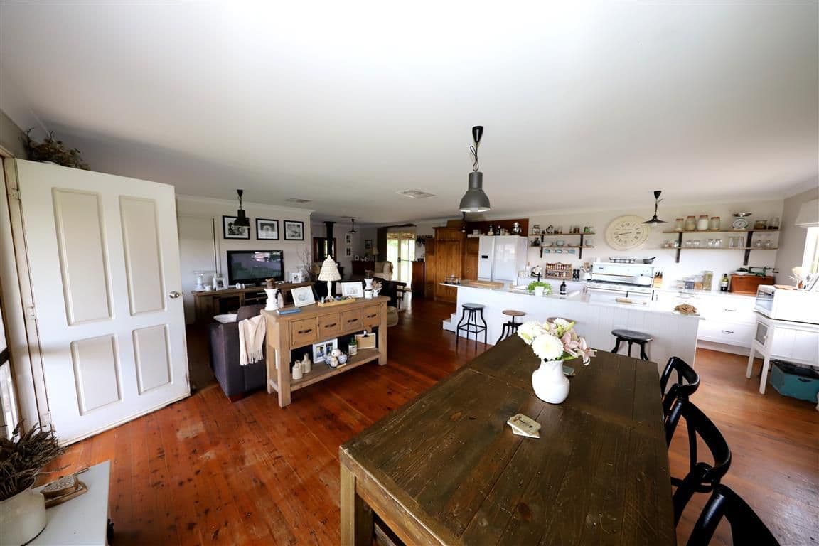 1943 Adelong Road, Tumblong NSW 2729, Tumblong - Thumbnail 6