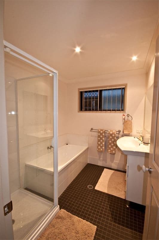 13 Chapel Street, BANYO QLD 4014, Banyo - Thumbnail 4