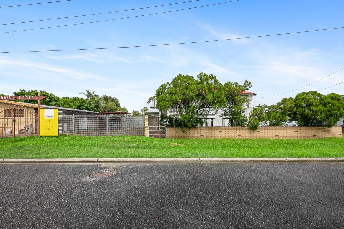 55 Long Street, Hendra QLD 4011, Hendra - Thumbnail 2