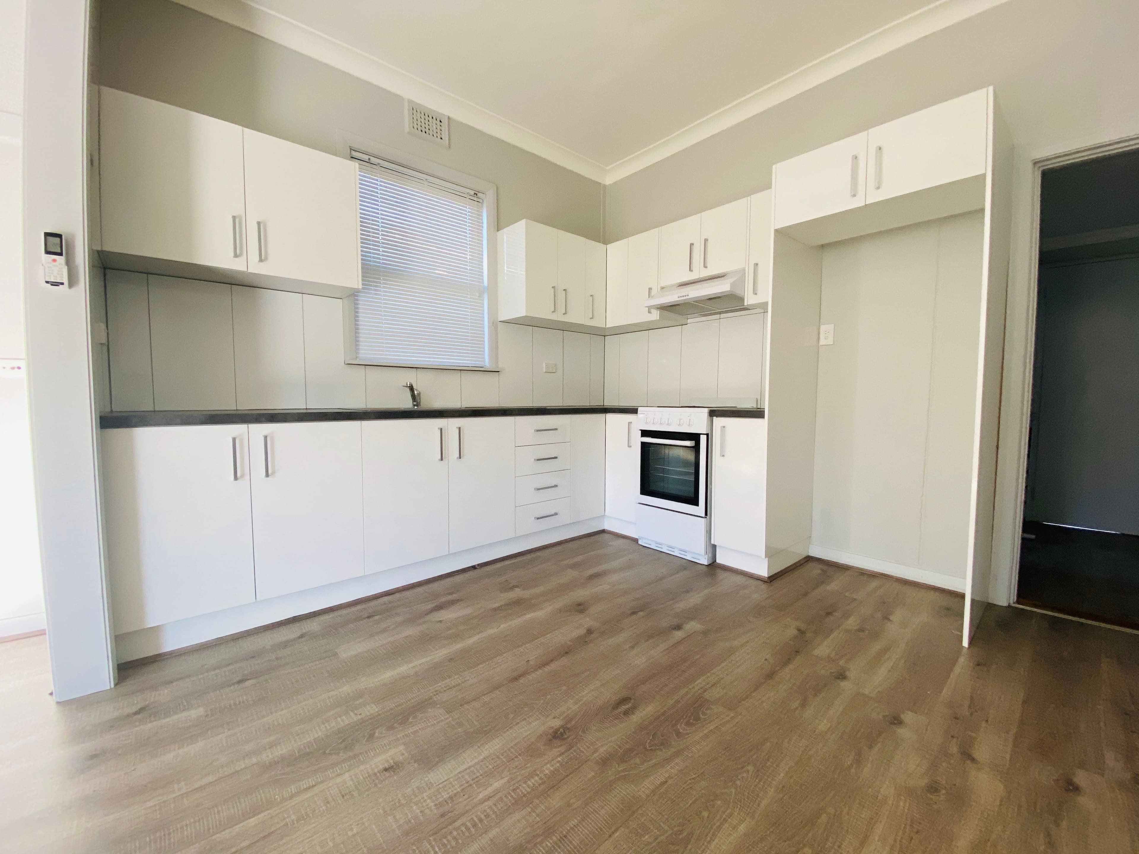 148 William Street, Young NSW 2594, Young - Thumbnail 4