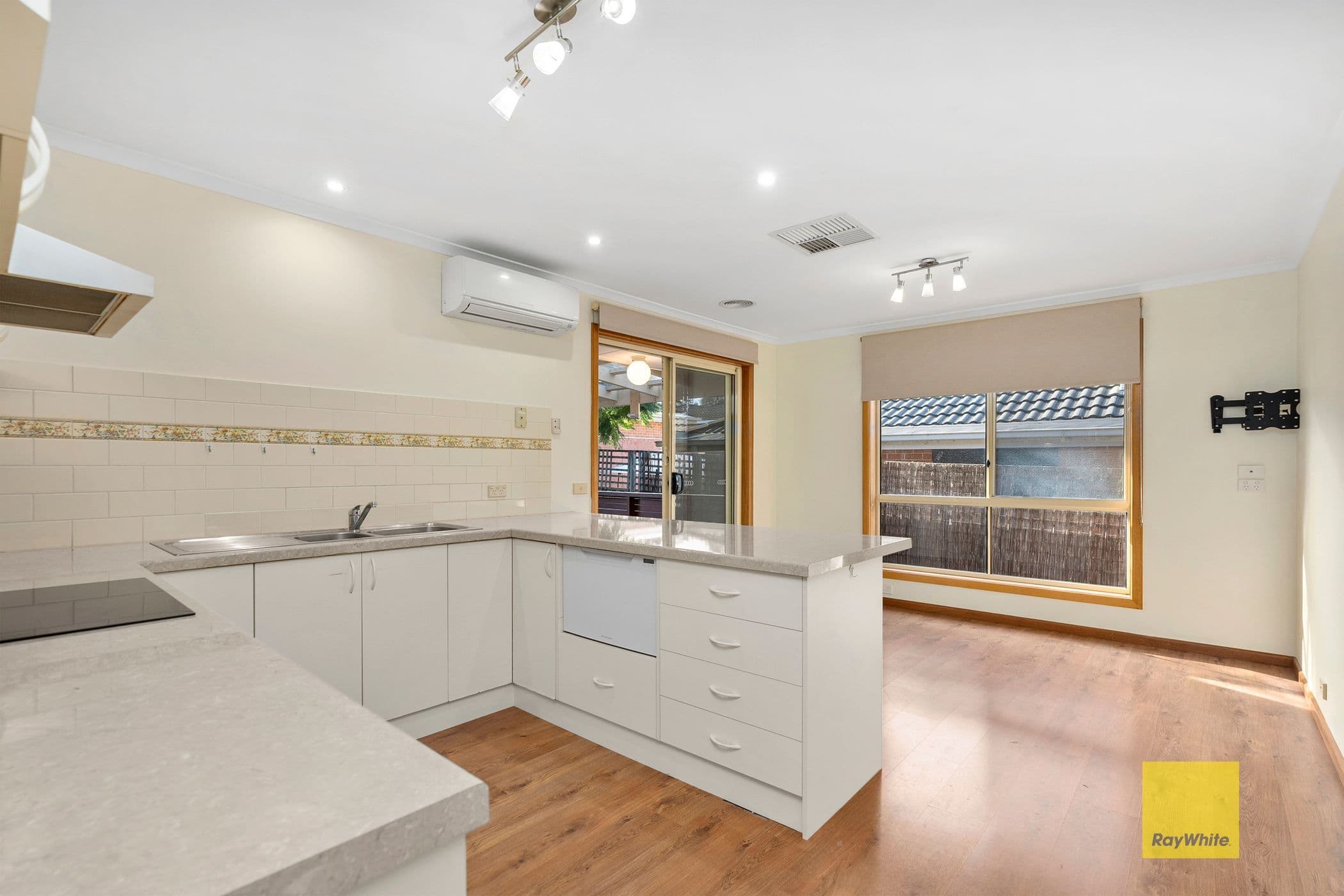 239-241 Mount Pleasant Road, Highton VIC 3216, Highton - Thumbnail 2
